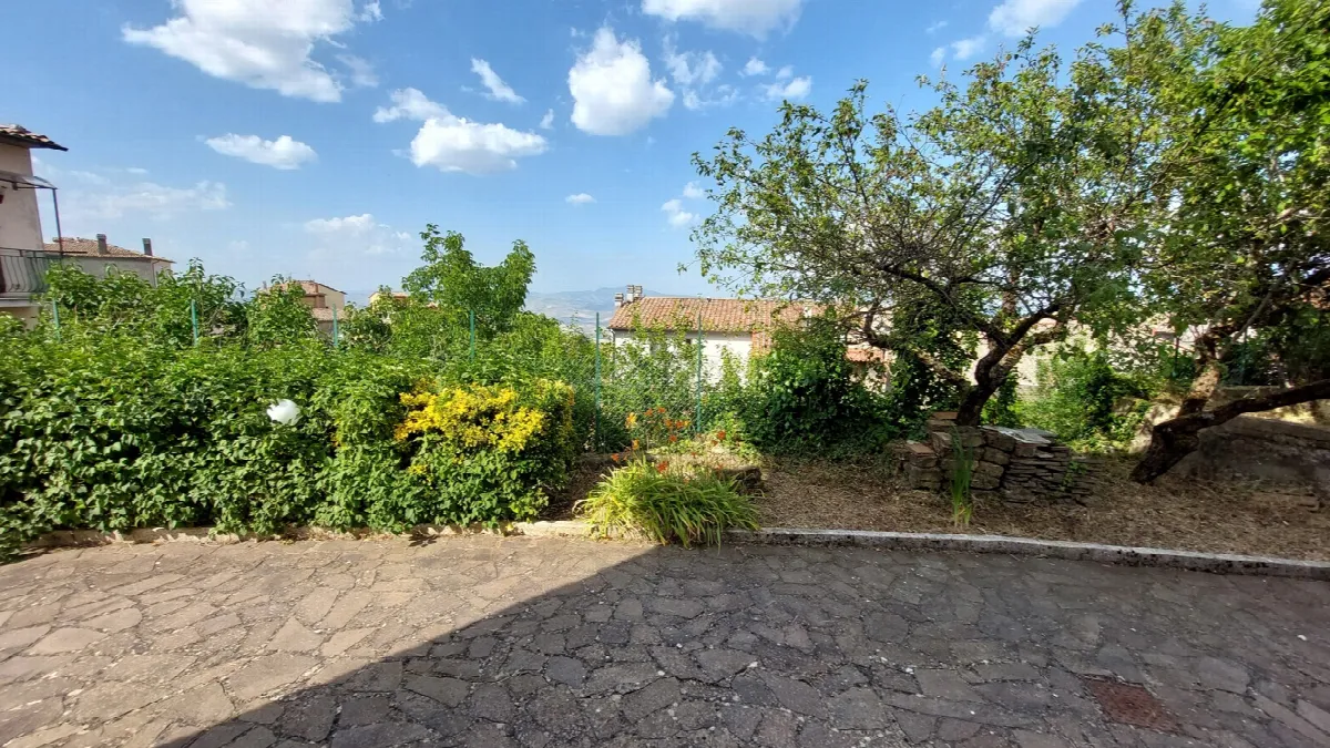 Villetta a schiera in vendita a Castell'Azzara - foto 3