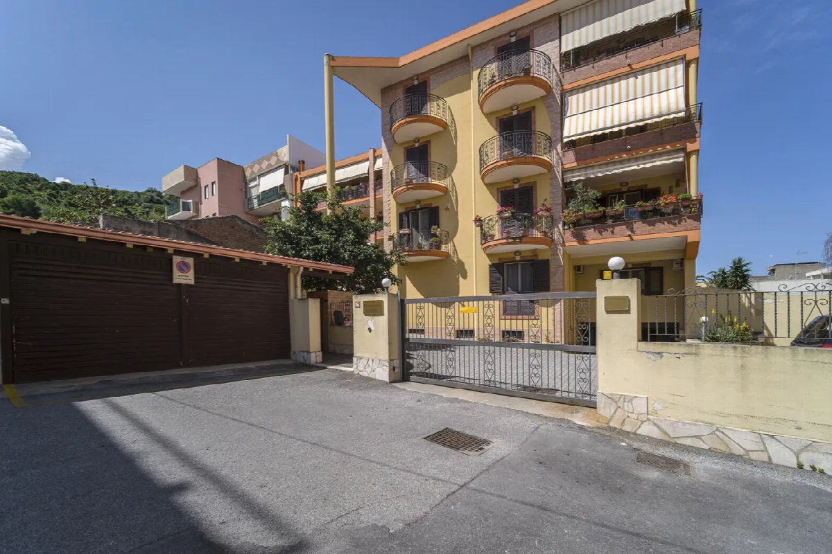 Appartamento in vendita a Rometta - foto 1