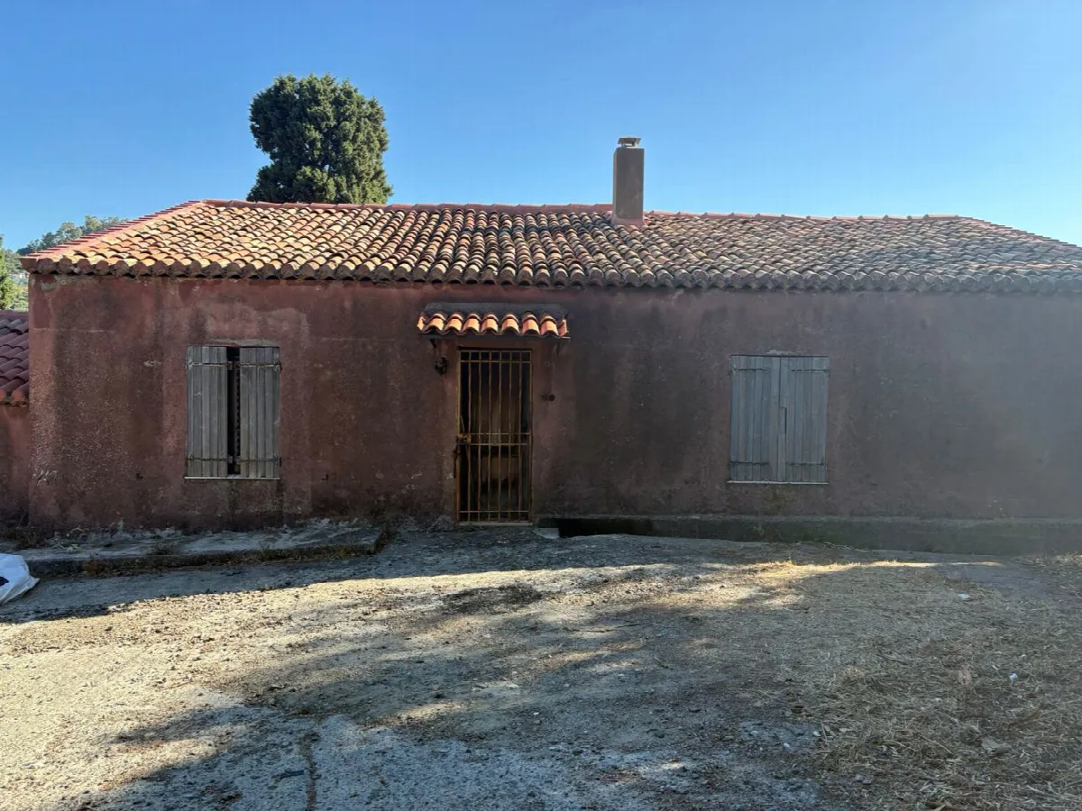 Casa indipendente in vendita a Messina - foto 1