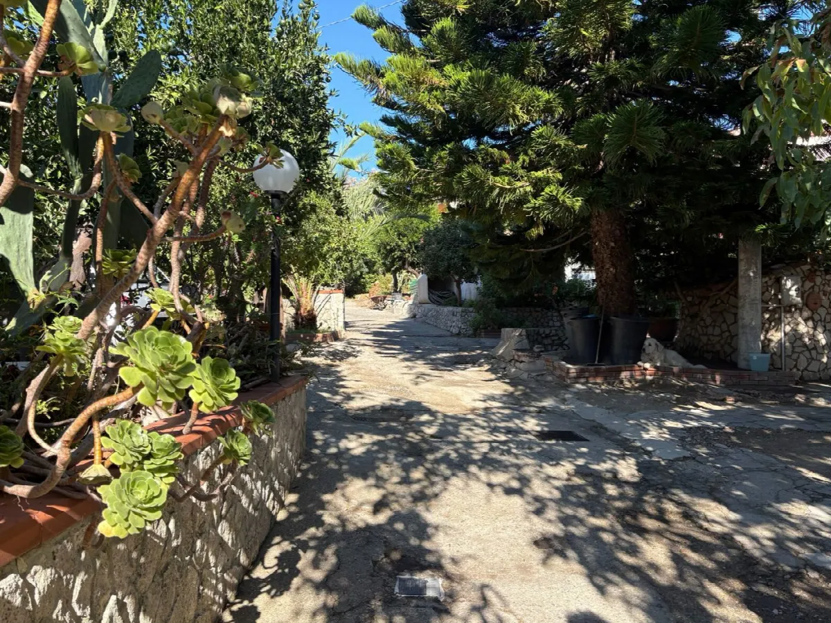 Casa indipendente in vendita a Messina - foto 10