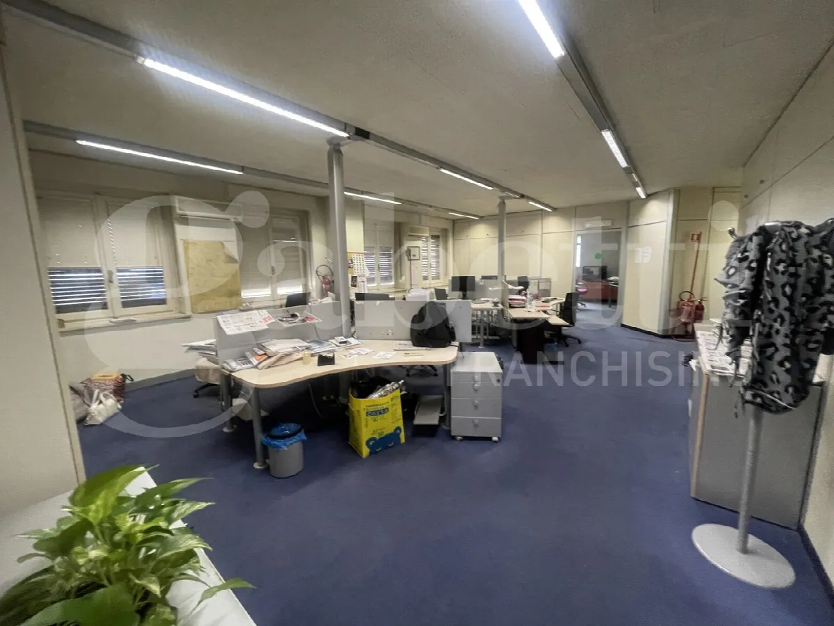 Ufficio in vendita a Ivrea - foto 1