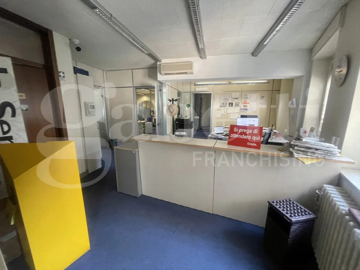 Ufficio in vendita a Ivrea - foto 2