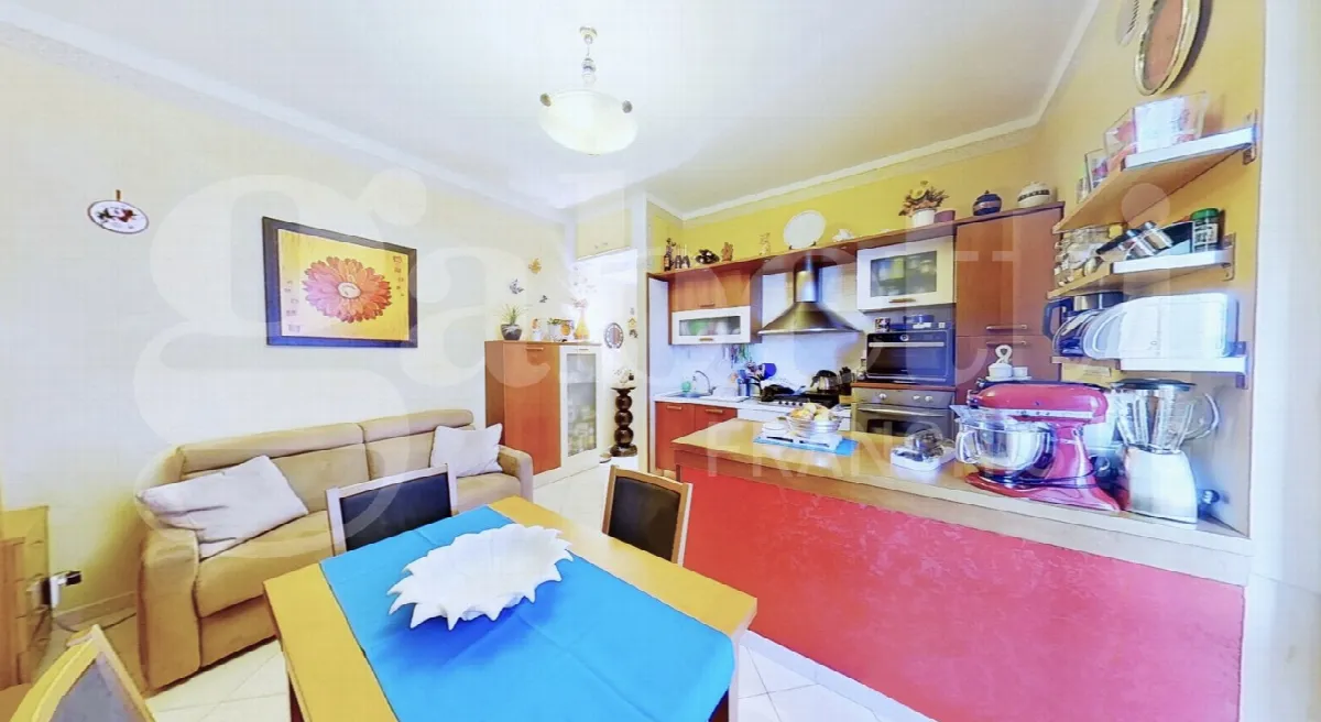 Appartamento in vendita a Carrara - foto 1