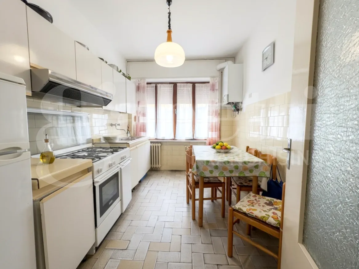 Appartamento in vendita a Carrara - foto 2