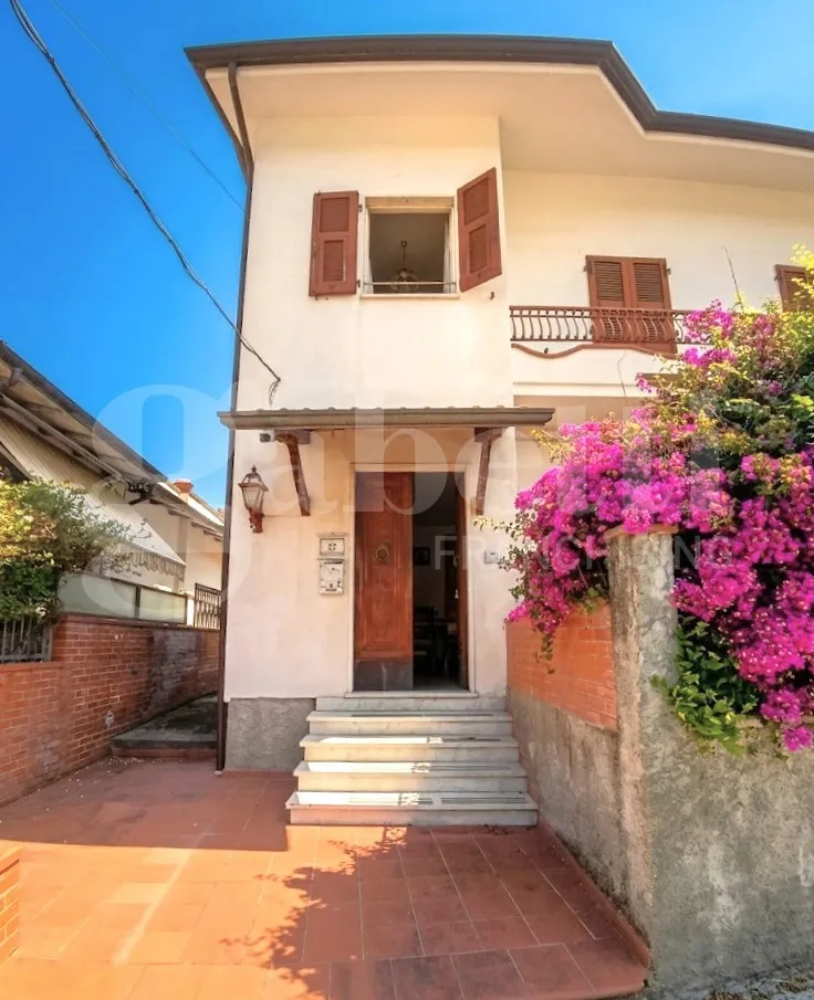 Casa bifamiliare in vendita a Carrara - foto 2