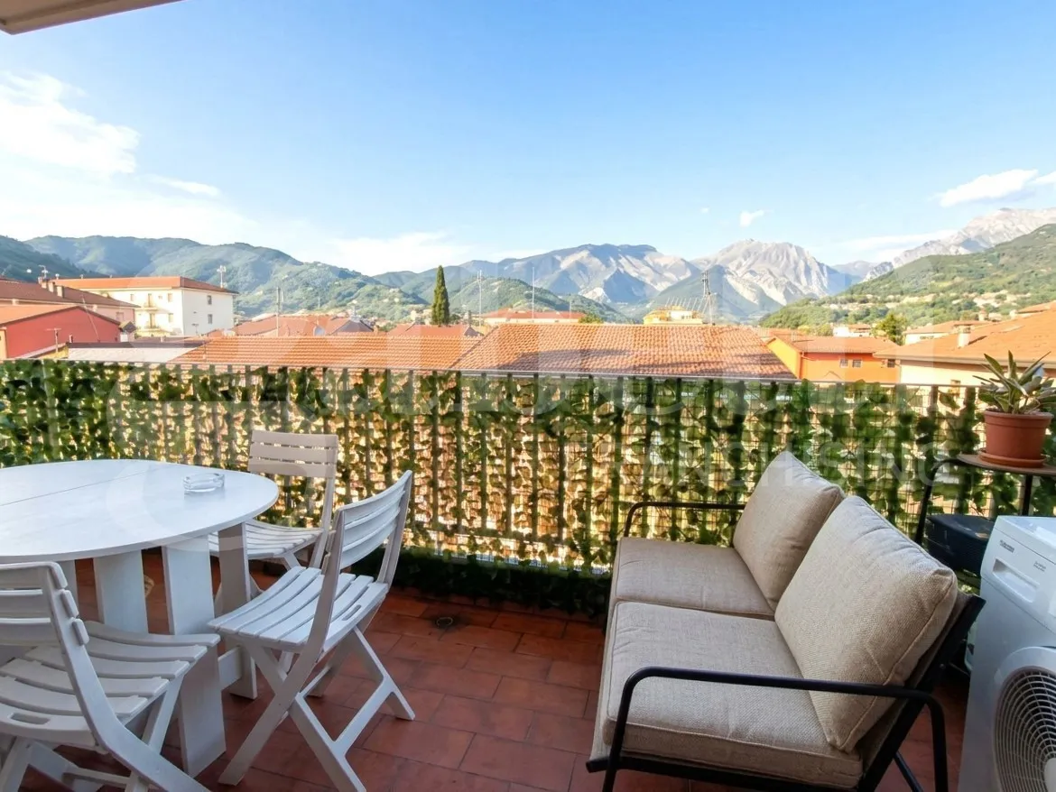 Appartamento in vendita a Carrara - foto 2