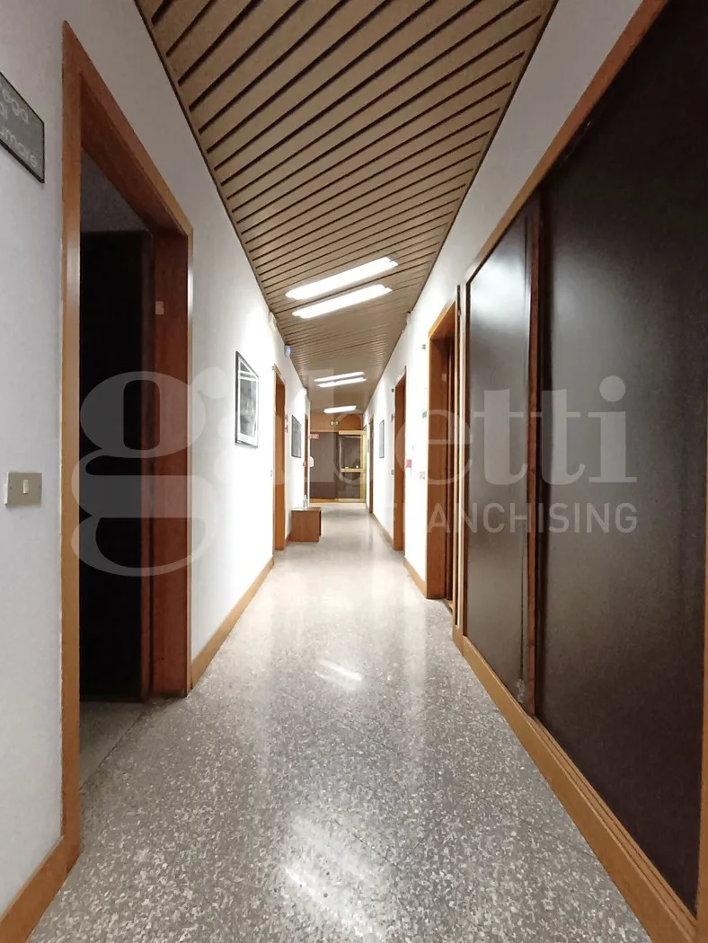 Stabile in vendita a Carrara - foto 4
