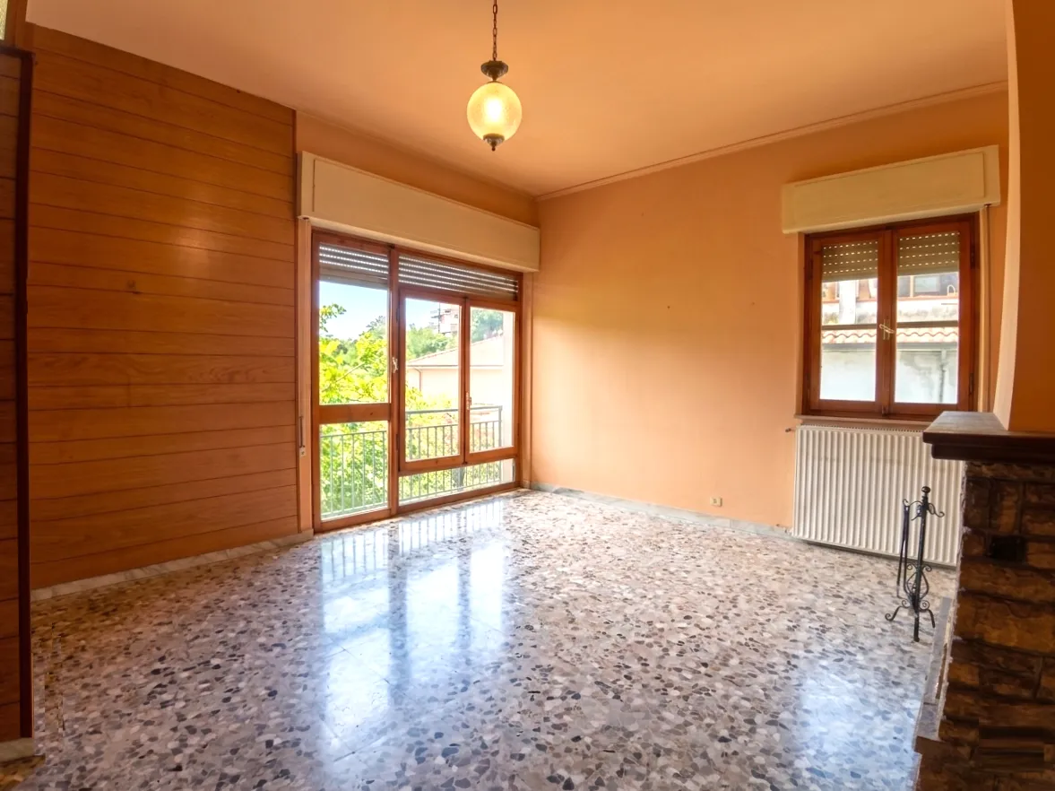 Casa indipendente in vendita a Carrara - foto 3