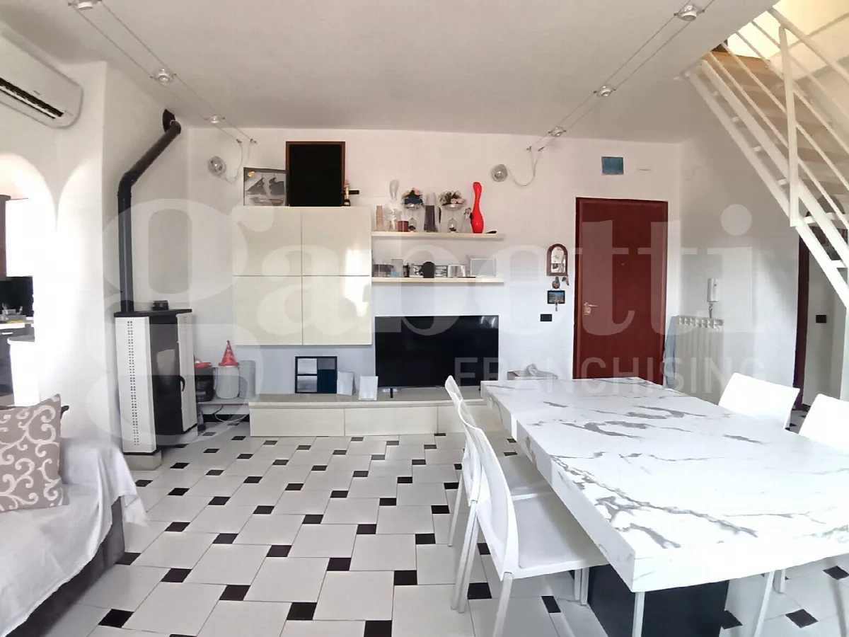 Appartamento in vendita a Carrara - foto 2