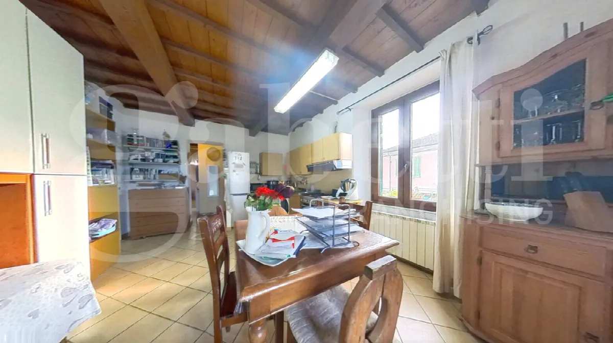 Appartamento in vendita a Carrara - foto 1