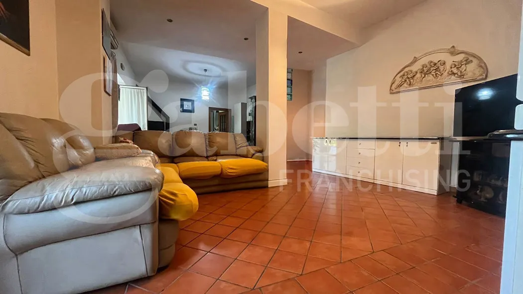 Casa indipendente in vendita a Bellona - foto 2
