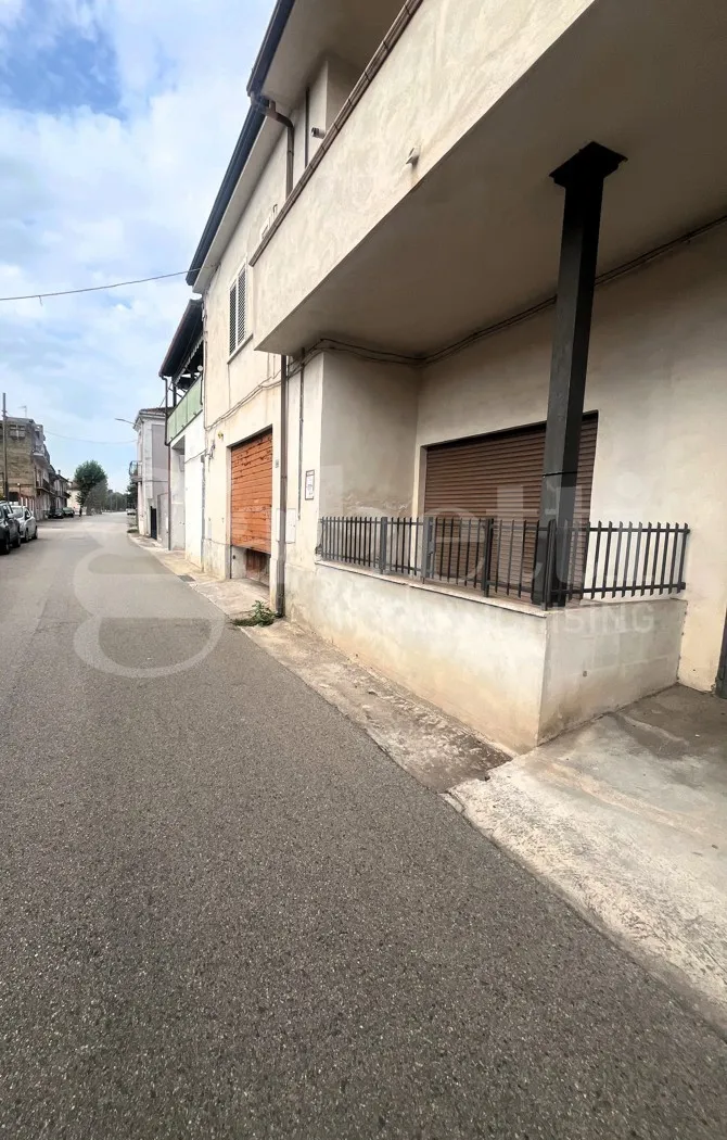 Casa indipendente in vendita a Calvi Risorta - foto 1