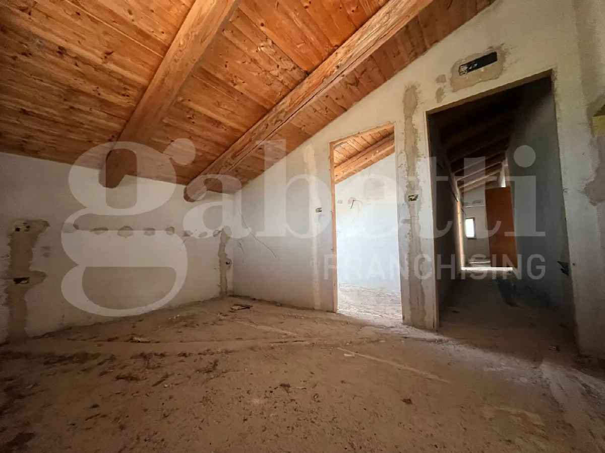 Casa indipendente in vendita a Sparanise - foto 10