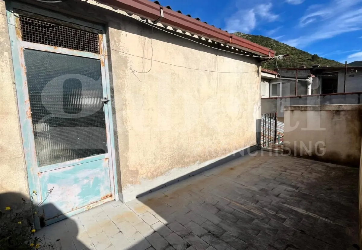 Casa indipendente in vendita a Calvi Risorta - foto 8