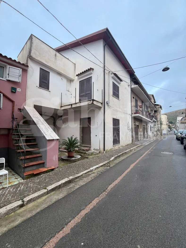 Casa indipendente in vendita a Vitulazio - foto 1