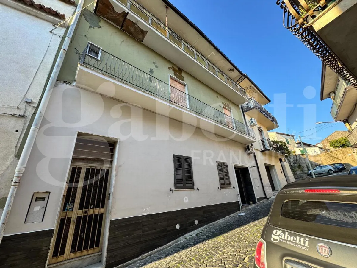 Appartamento in vendita a Piana di Monte Verna - foto 1