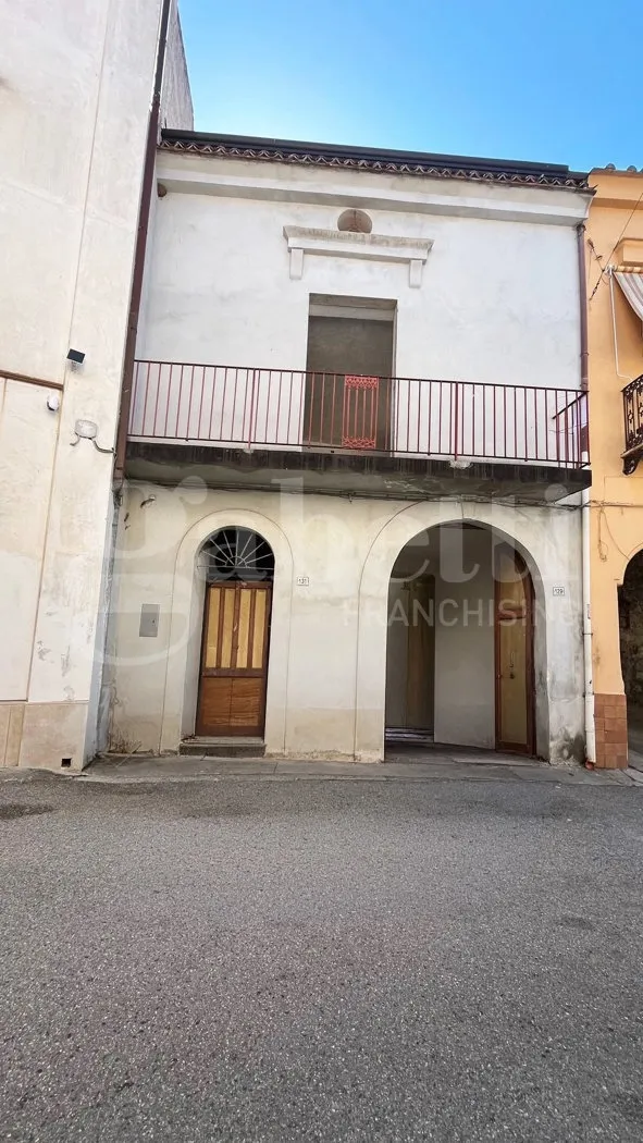 Casa indipendente in vendita a Calvi Risorta - foto 1