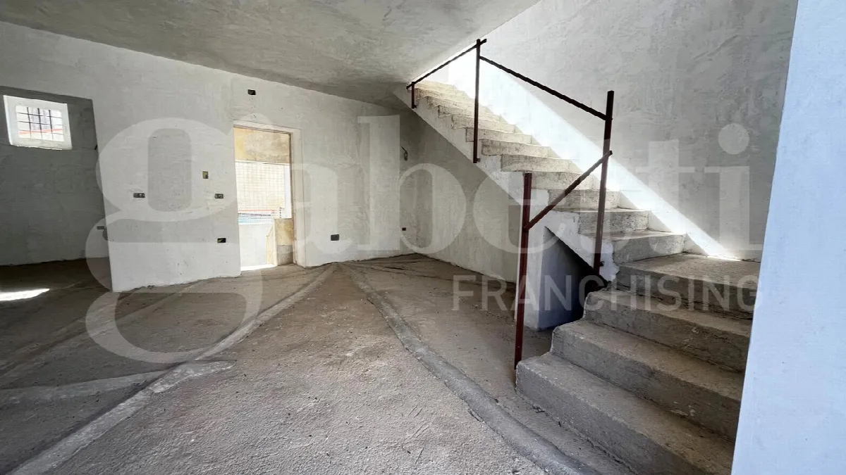Casa indipendente in vendita a Calvi Risorta - foto 4