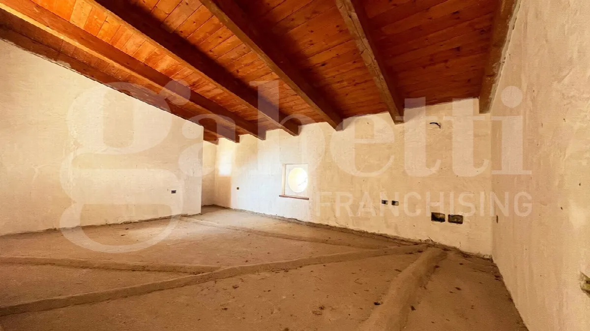 Casa indipendente in vendita a Calvi Risorta - foto 8