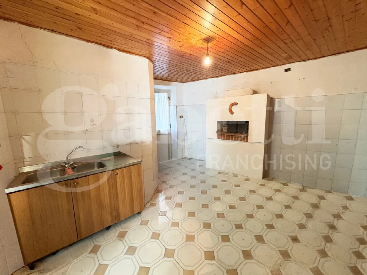 Casa indipendente in vendita a Vitulazio - foto 3