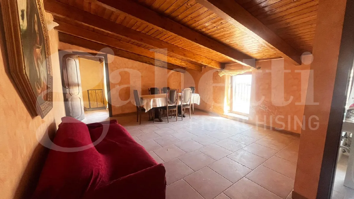 Casa indipendente in vendita a Pastorano - foto 3