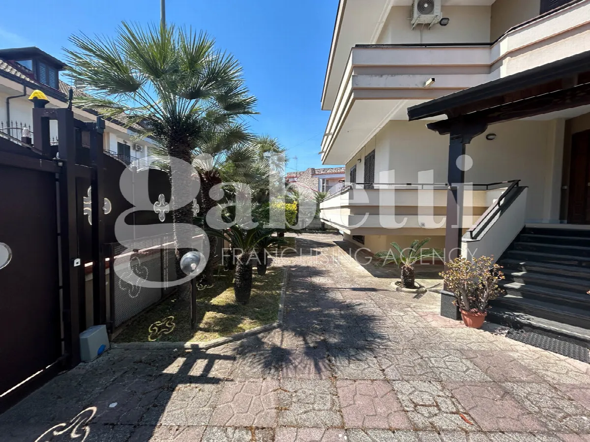 Villa in vendita a Giugliano in Campania - foto 2