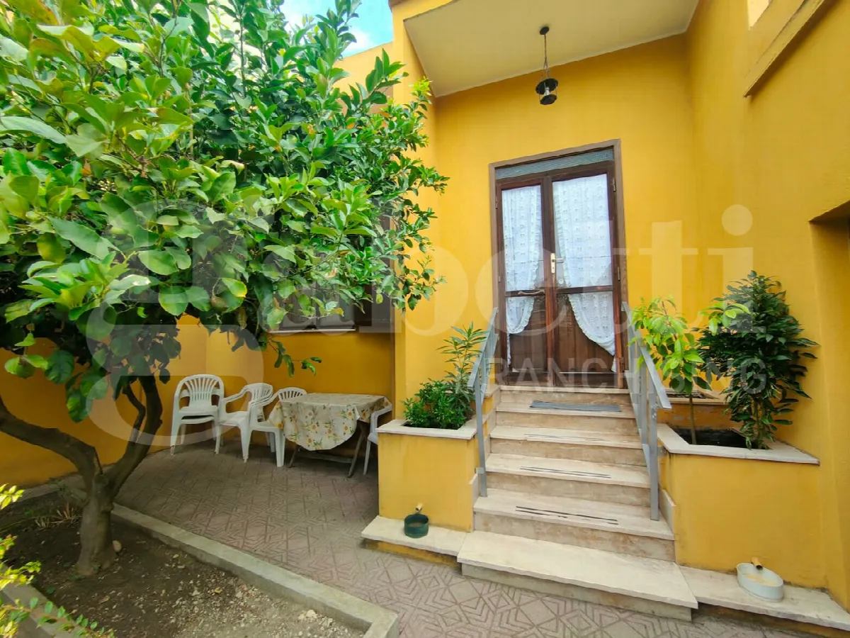 Casa indipendente in vendita a Assemini - foto 2