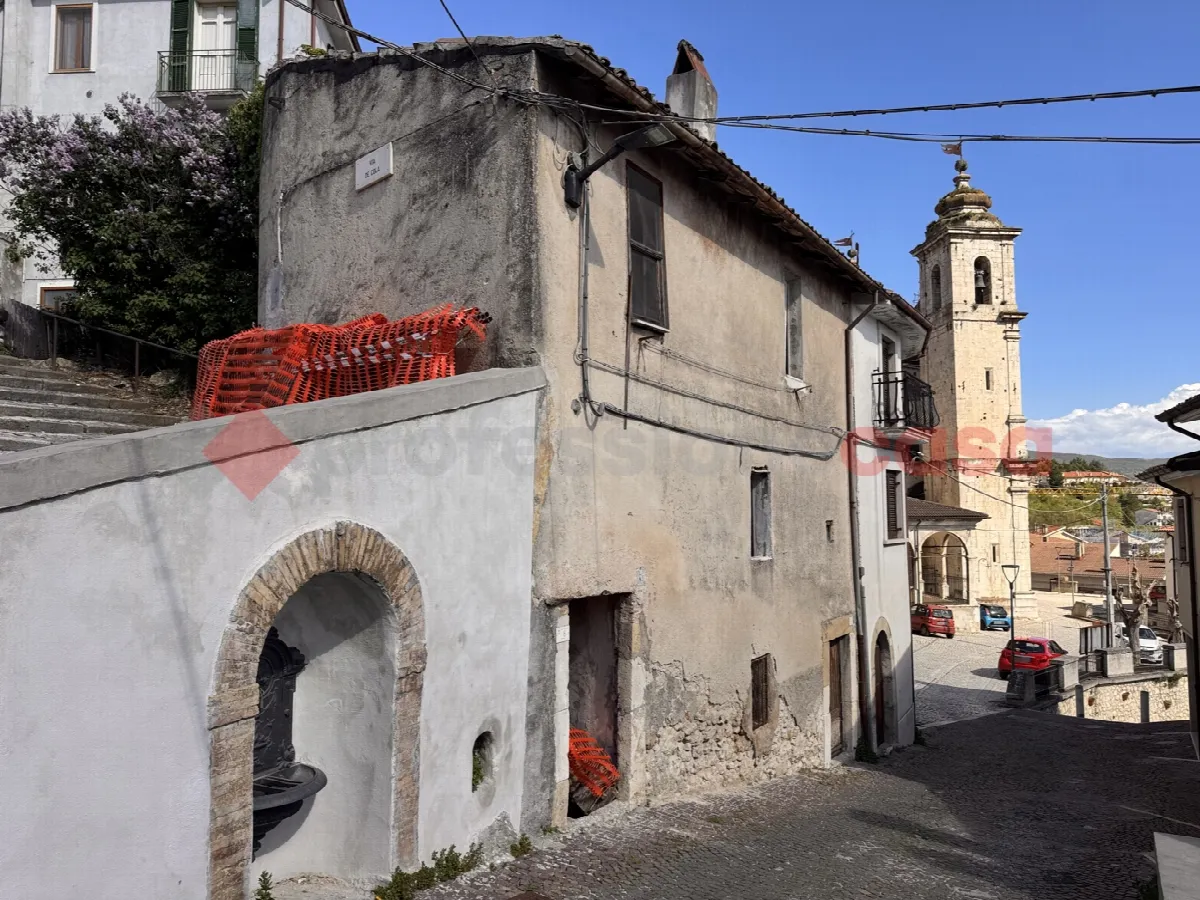 Casa indipendente in vendita a Castel di Sangro - foto 2