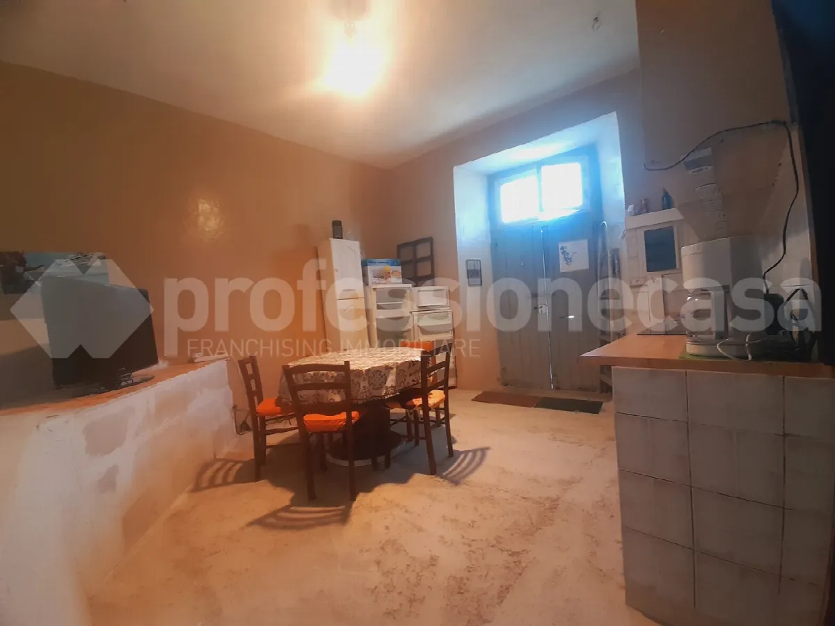 Casa indipendente in vendita a Montenero Val Cocchiara - foto 1