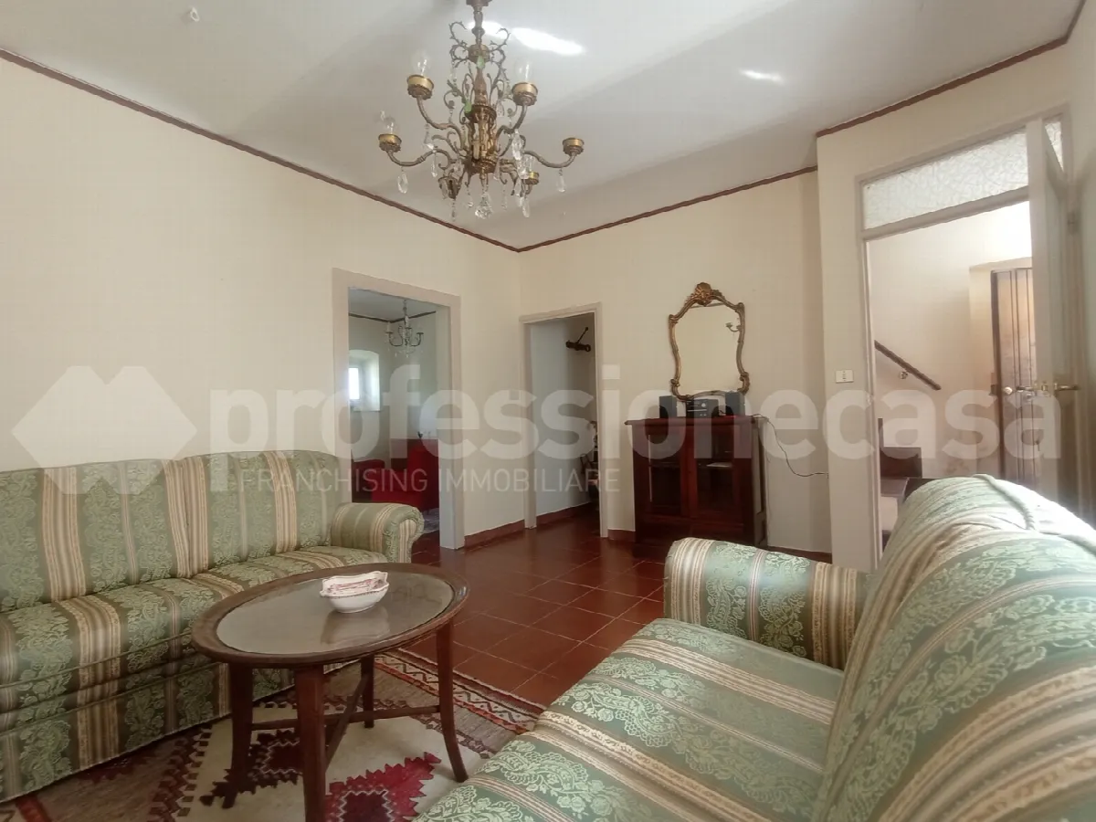 Casa indipendente in vendita a Sant'Angelo del Pesco - foto 1
