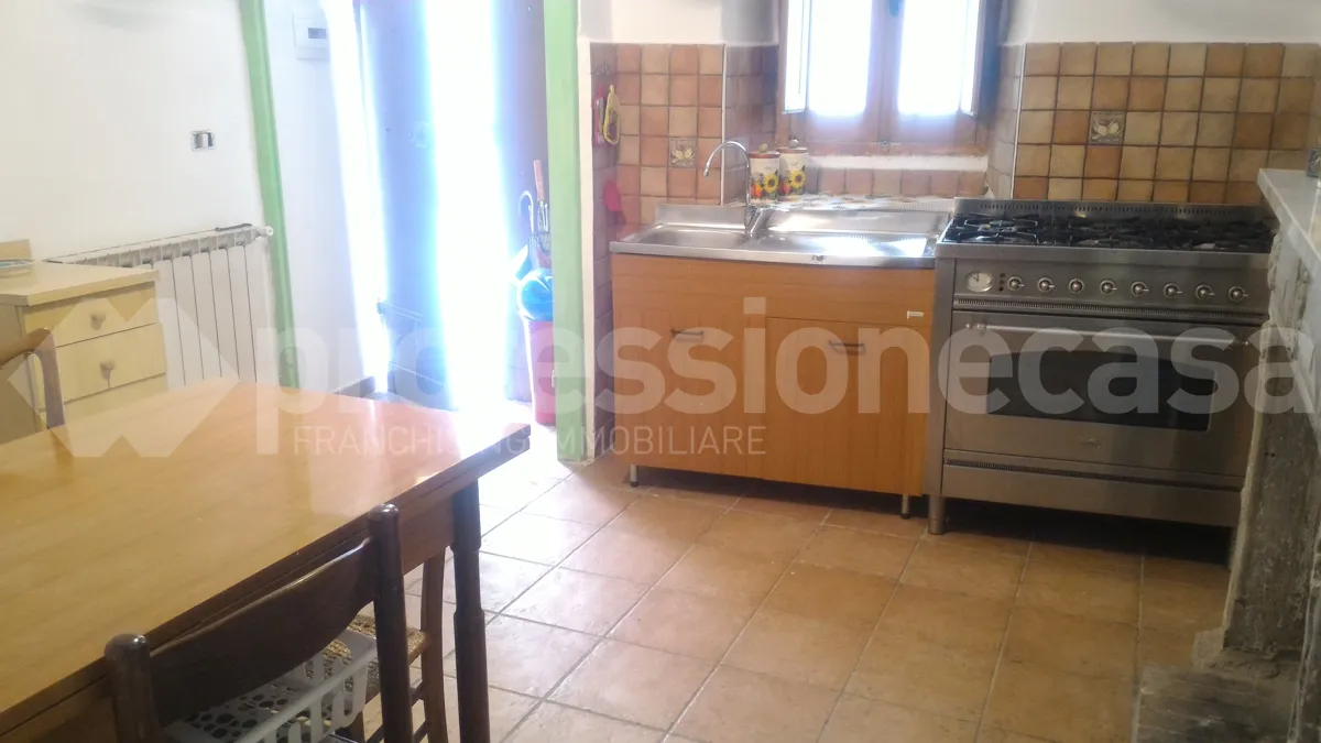 Casa indipendente in vendita a Sant'Angelo del Pesco - foto 3