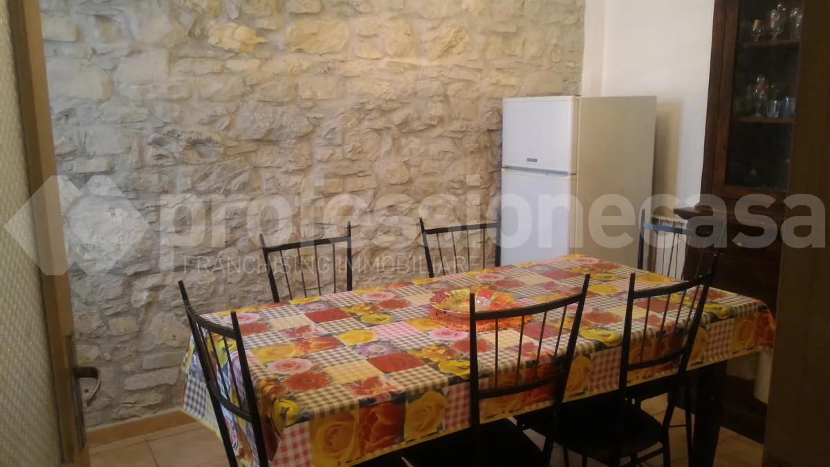 Casa indipendente in vendita a Sant'Angelo del Pesco - foto 8