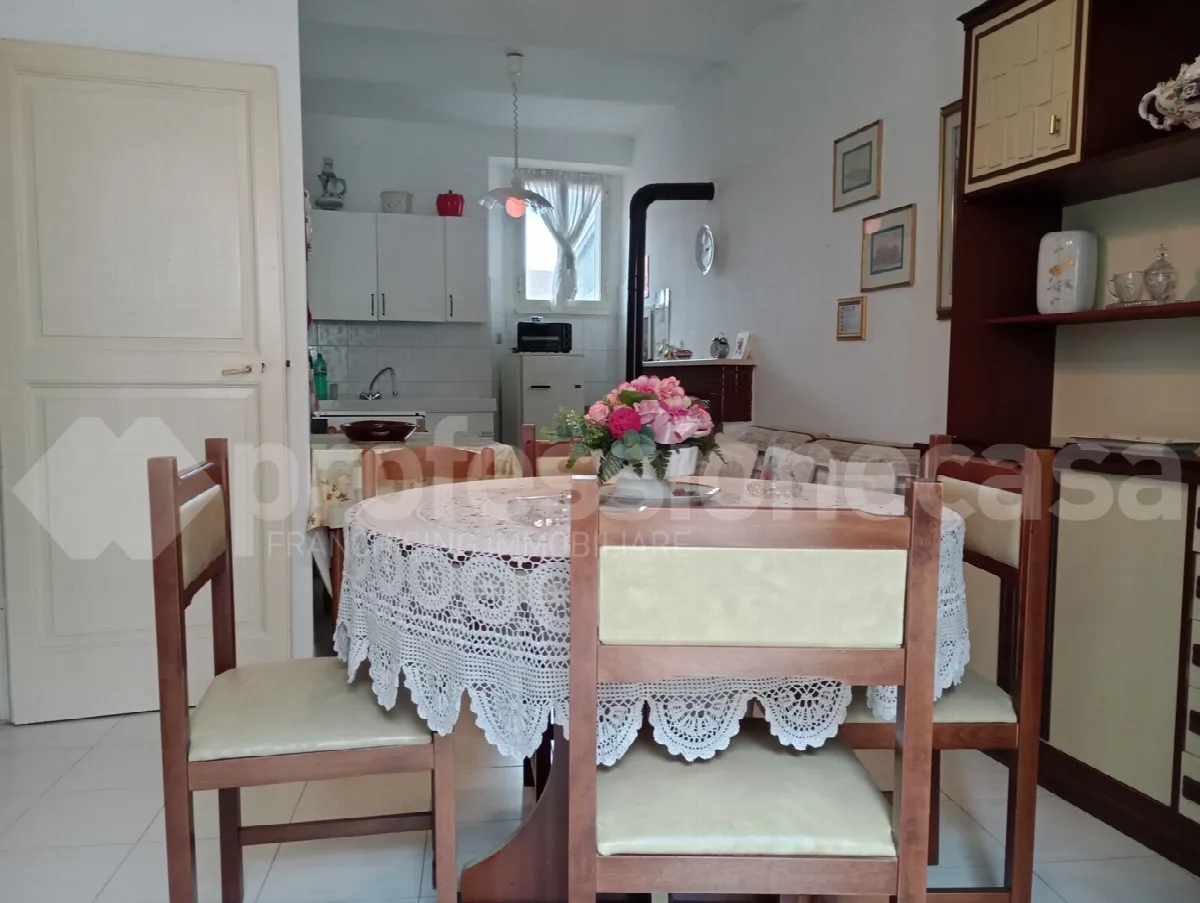 Casa indipendente in vendita a San Pietro Avellana - foto 8