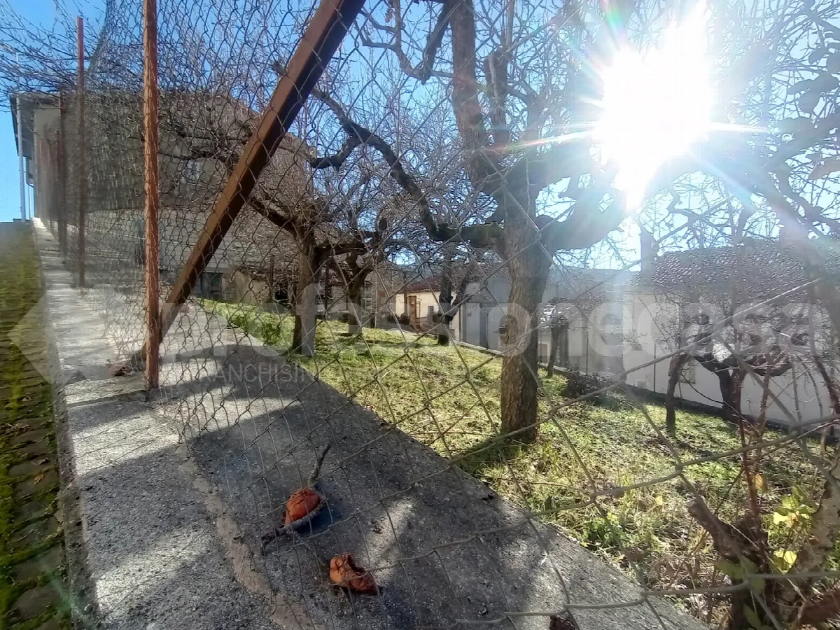 Casa indipendente in vendita a Ateleta - foto 1