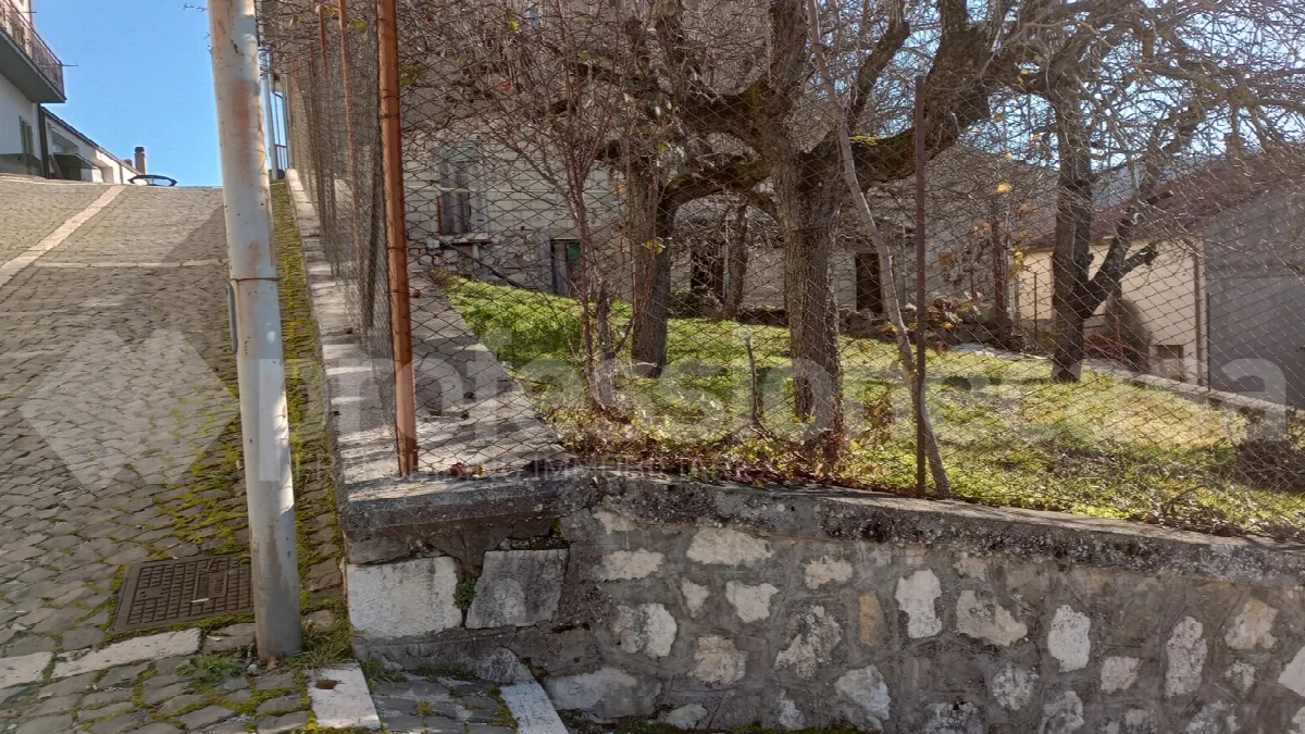 Casa indipendente in vendita a Ateleta - foto 3