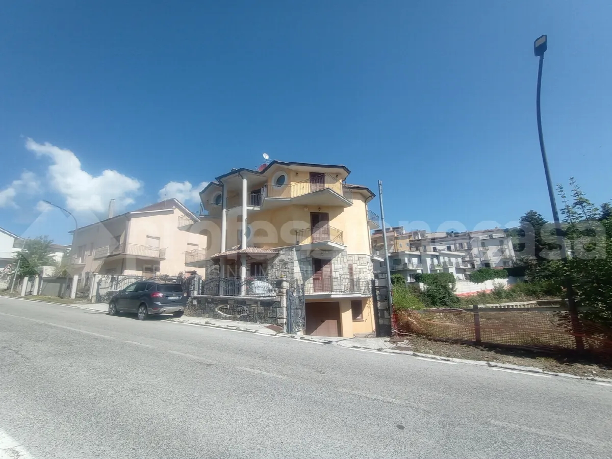 Casa indipendente in vendita a Ateleta - foto 2