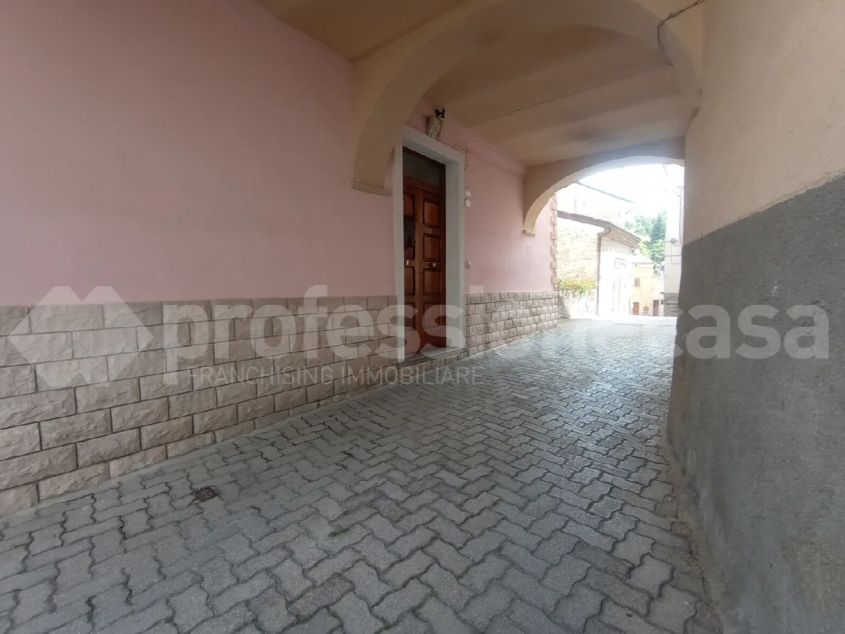 Casa indipendente in vendita a Castel del Giudice - foto 3