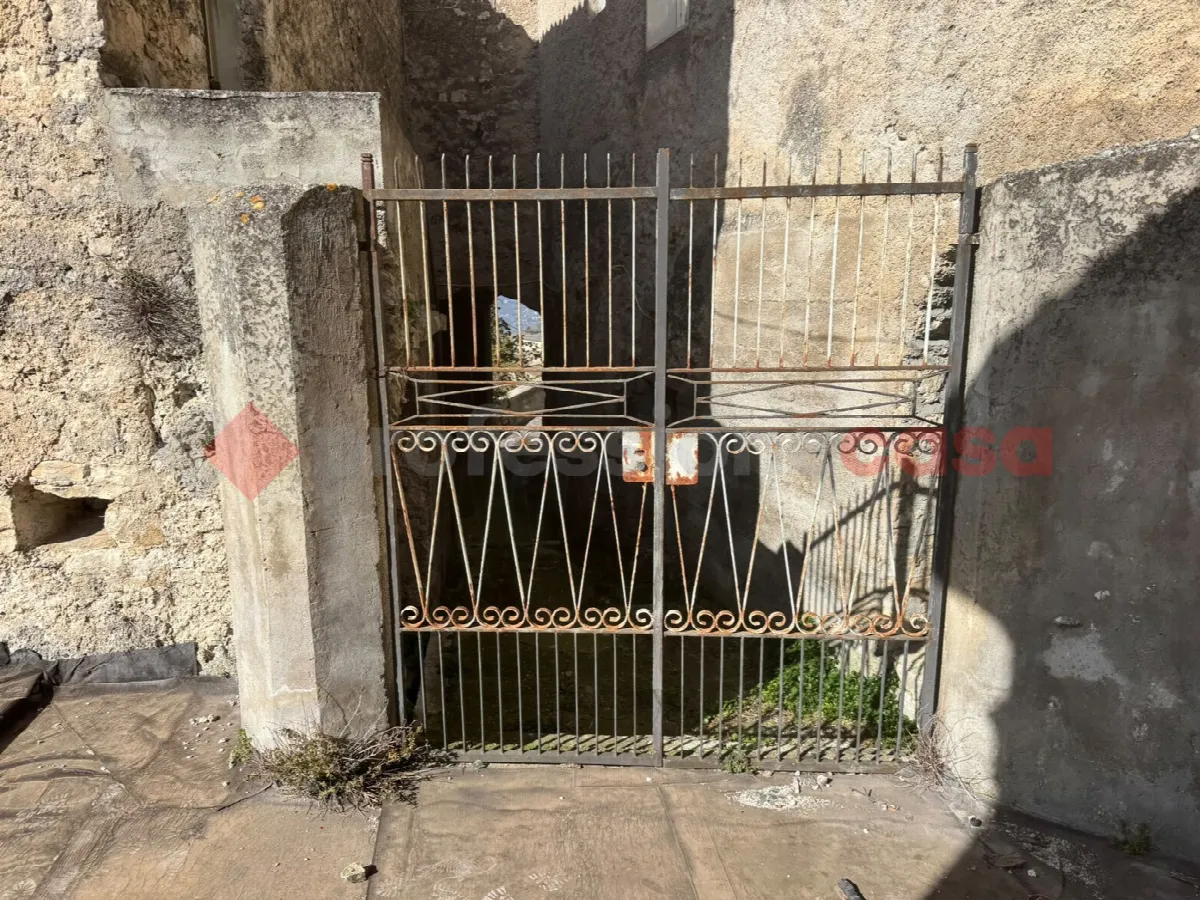 Casa indipendente in vendita a Pesche - foto 2