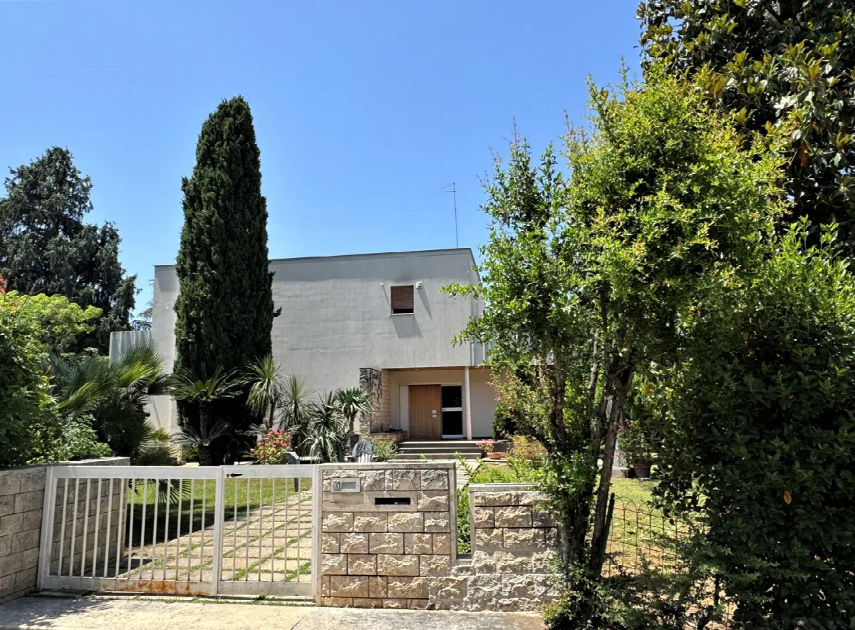 Villa in vendita a Bari - foto 1