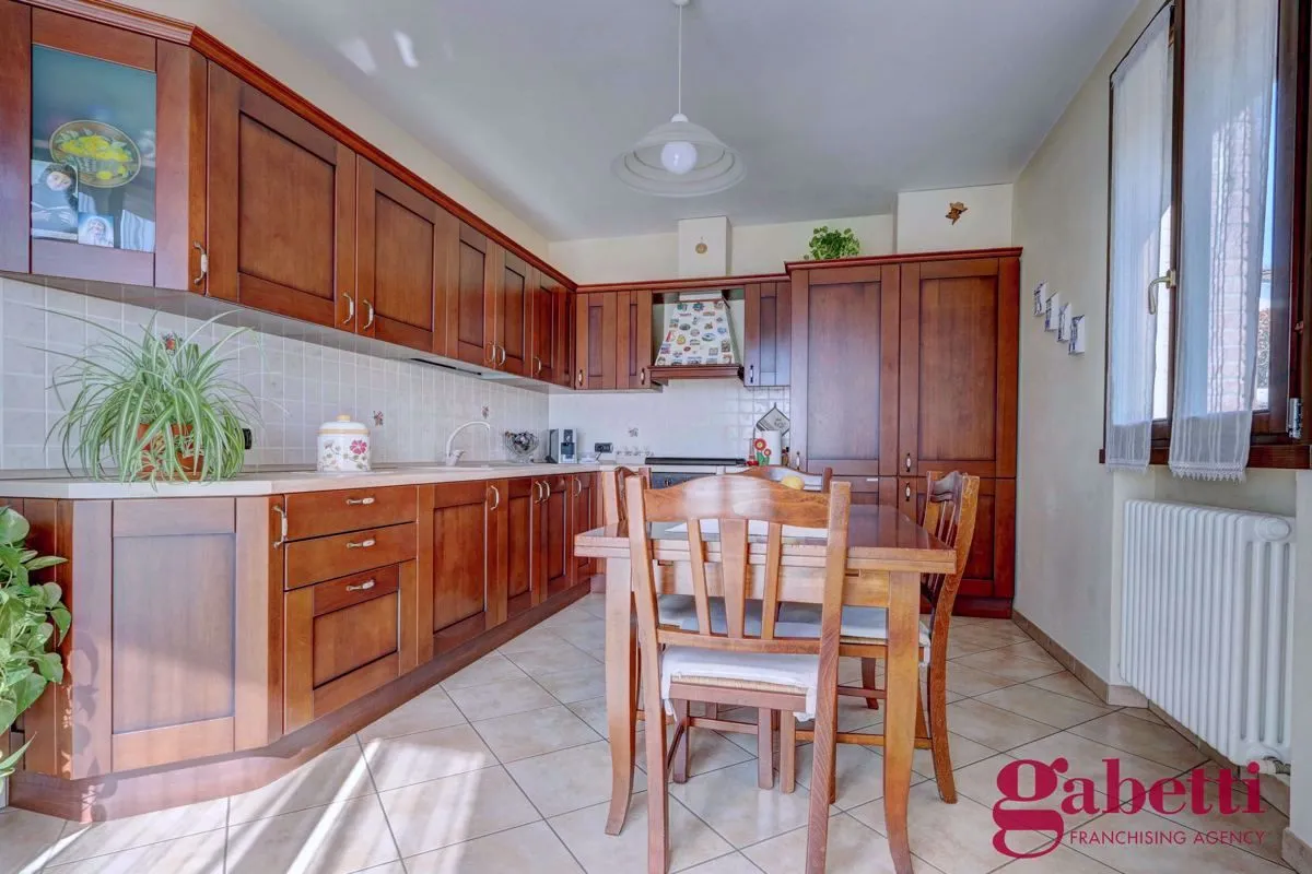 Casa indipendente in vendita a Guiglia - foto 8