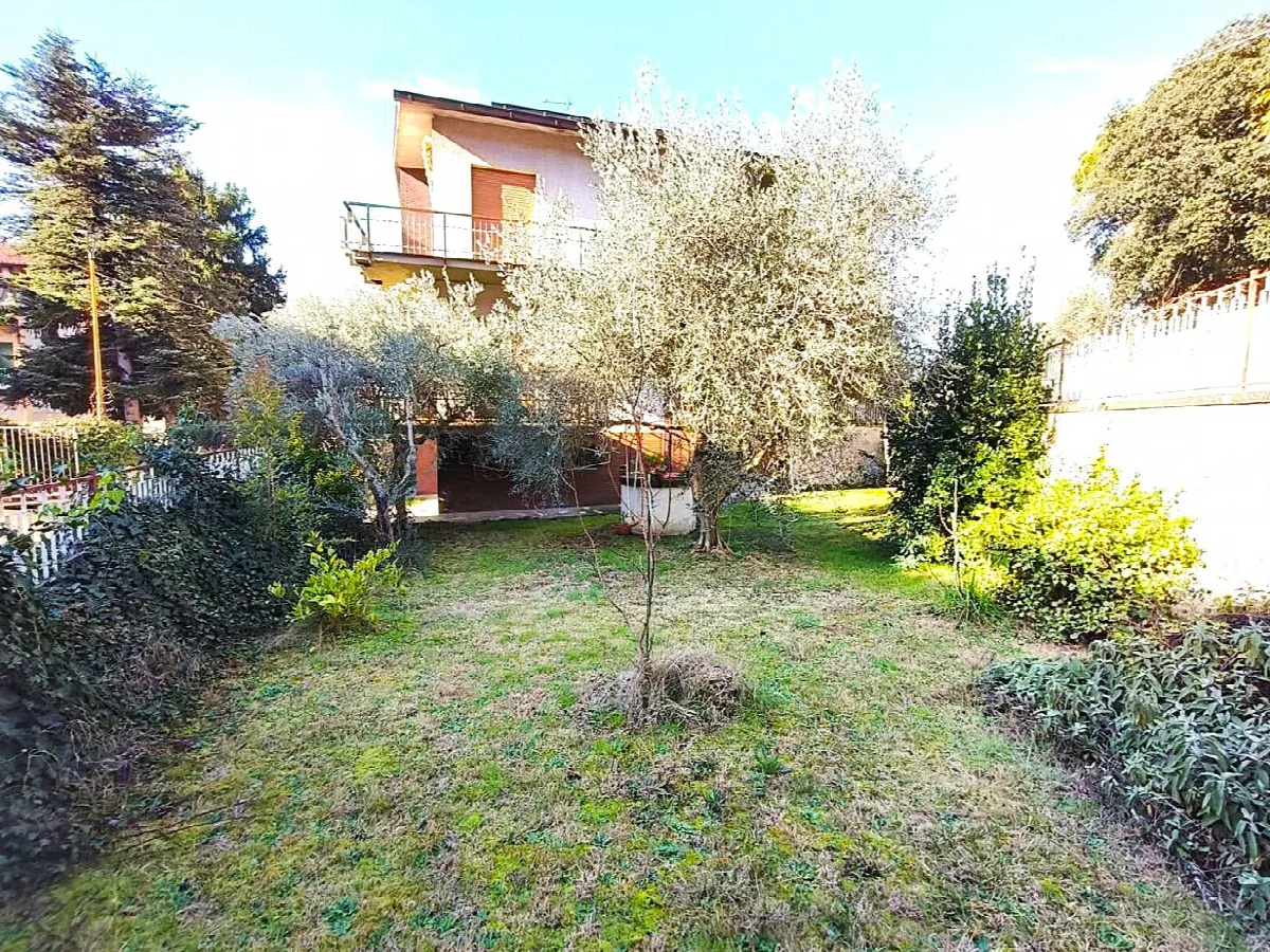 Villetta a schiera in vendita a Amelia - foto 1