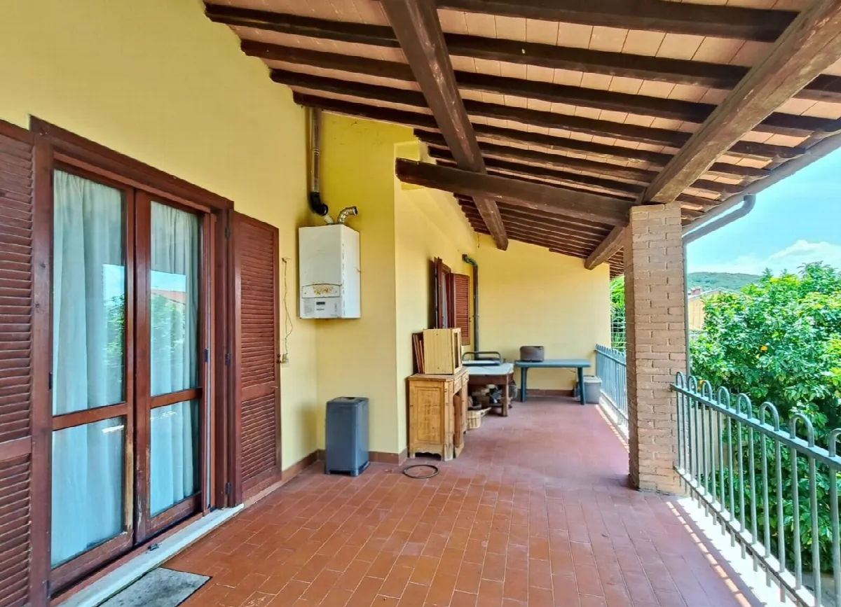 Villetta a schiera in vendita a Amelia - foto 2