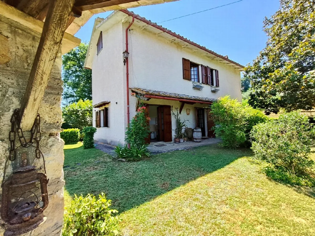 Villa in vendita a Amelia - foto 1