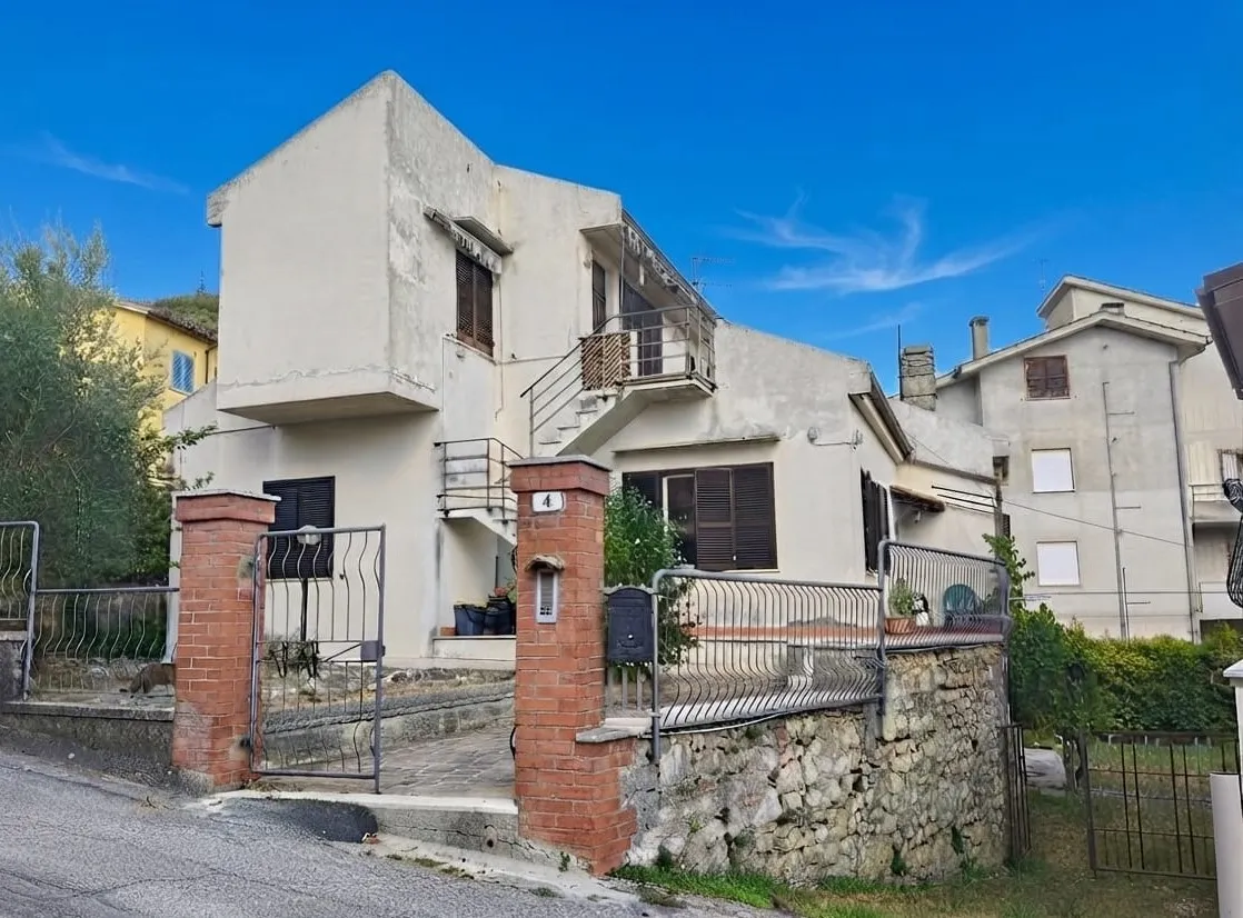 Casa bifamiliare in vendita a Amelia - foto 1
