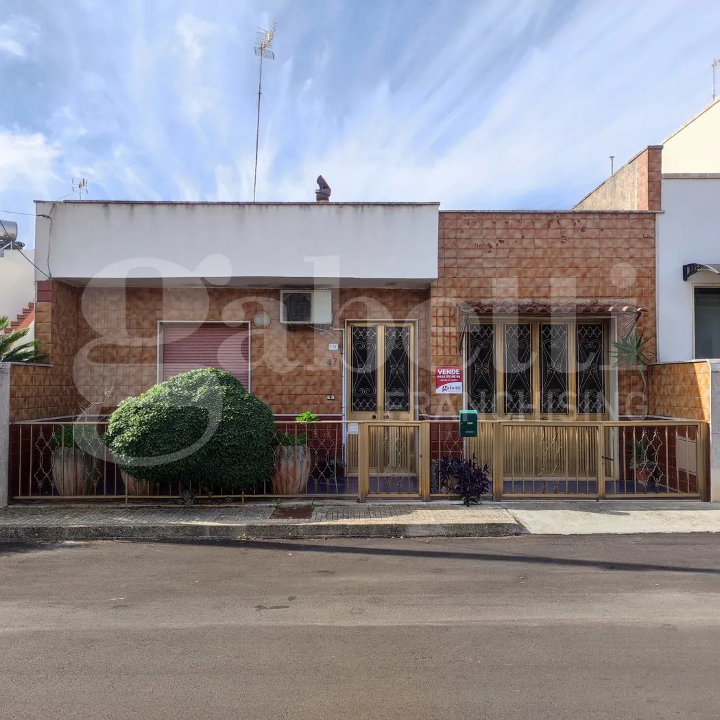 Casa indipendente in vendita a Ugento - foto 1