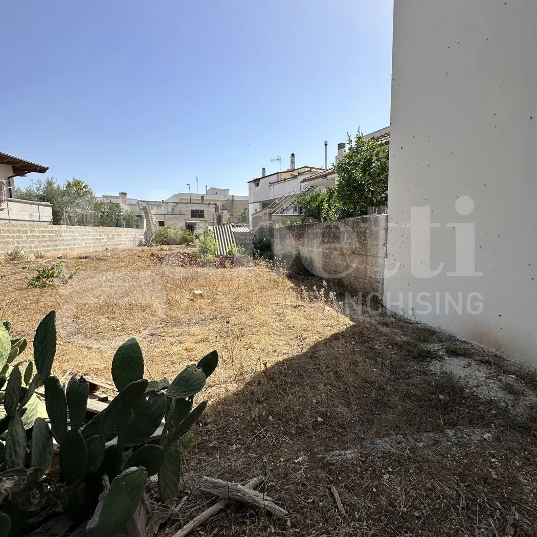 Casa indipendente in vendita a Alliste - foto 1
