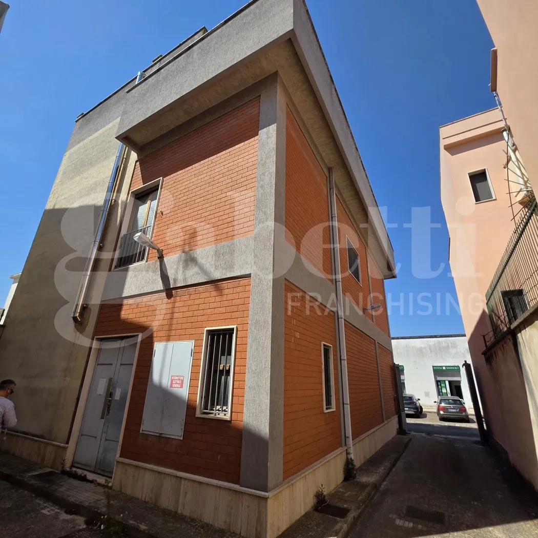 Casa indipendente in vendita a Matino - foto 3