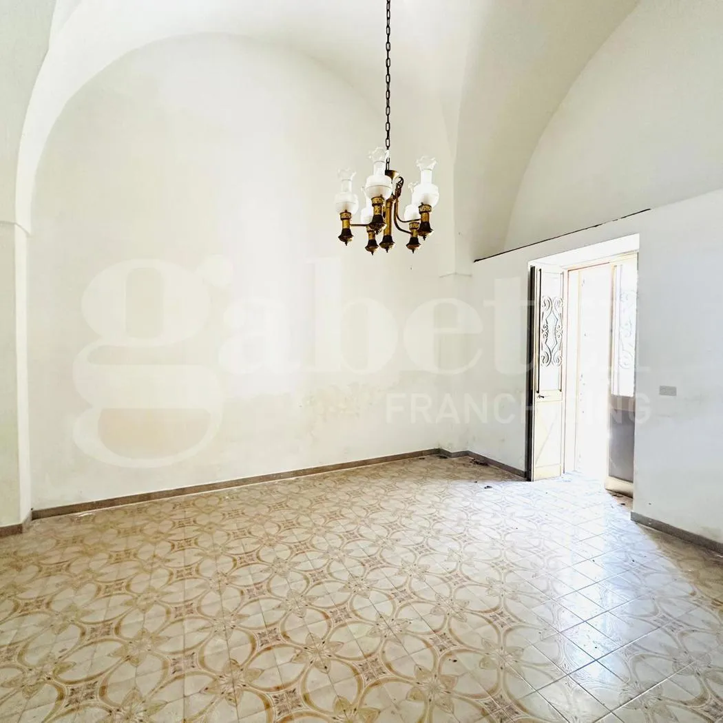 Casa indipendente in vendita a Melissano - foto 1