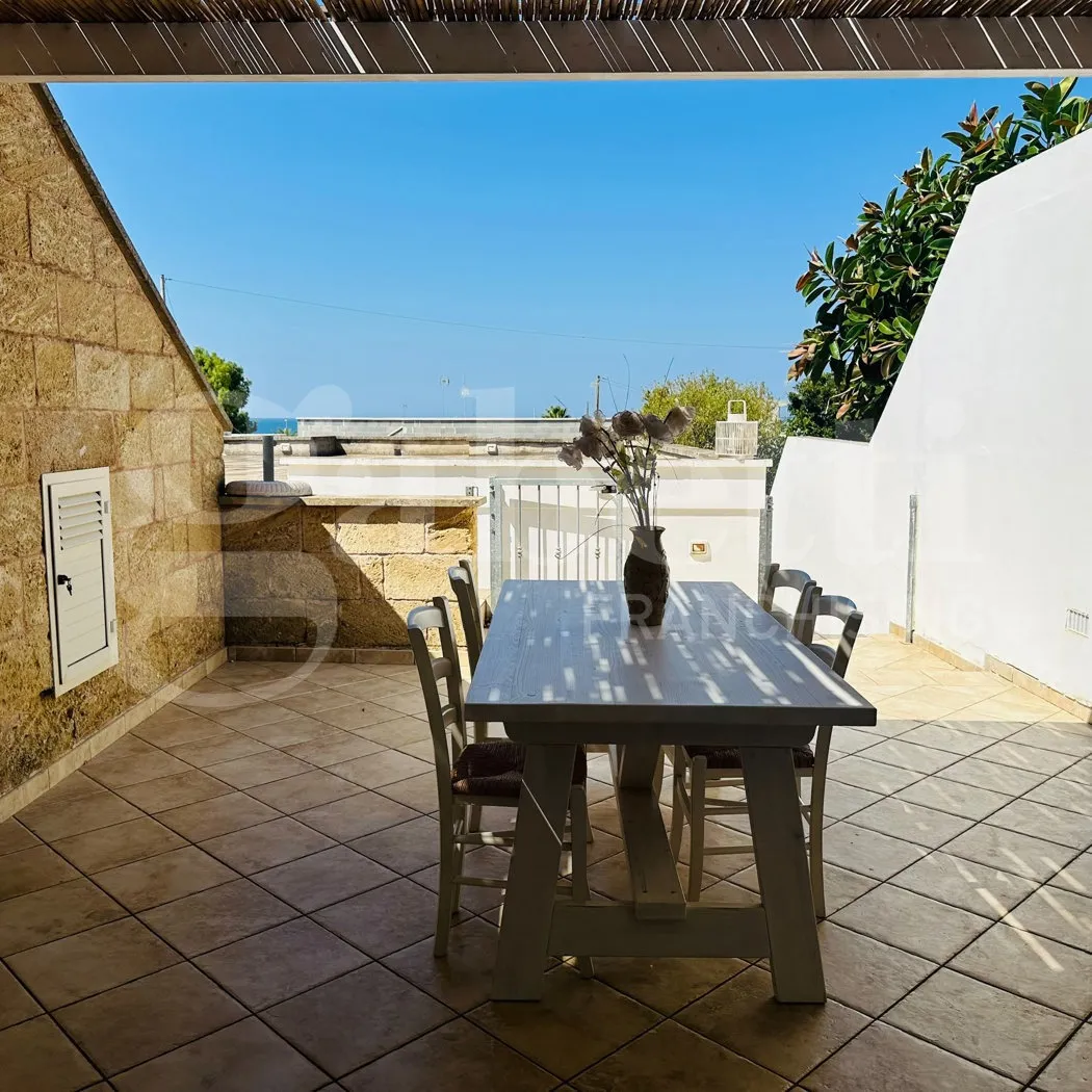 Casa indipendente in vendita a Alliste - foto 1