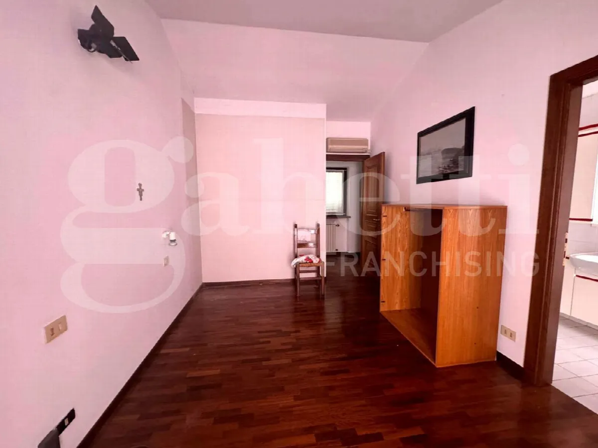 Casa indipendente in vendita a Piacenza - foto 5